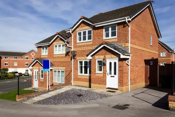 Learn about party wall notice Watford do you need one?